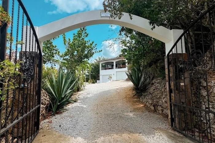 17 vente villa 4 chambres propriete villa toscana las terrenas