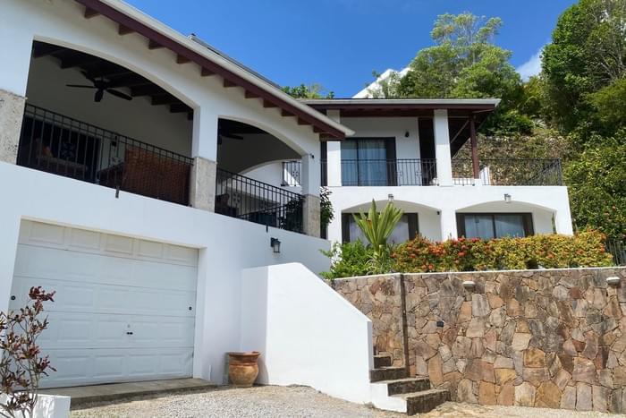 20 vente villa 4 chambres propriete villa toscana las terrenas